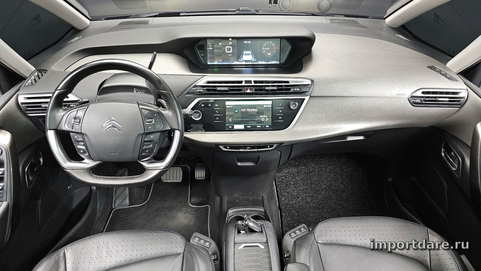 Citroen C4 Spacetourer Grand сзади