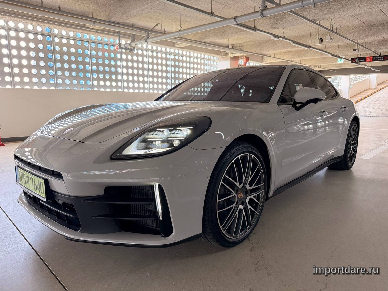 Porsche Panamera 2025