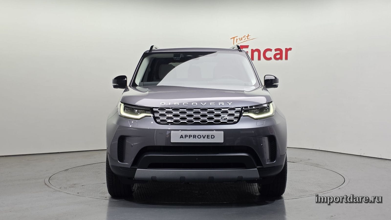 Land Rover Discovery сзади