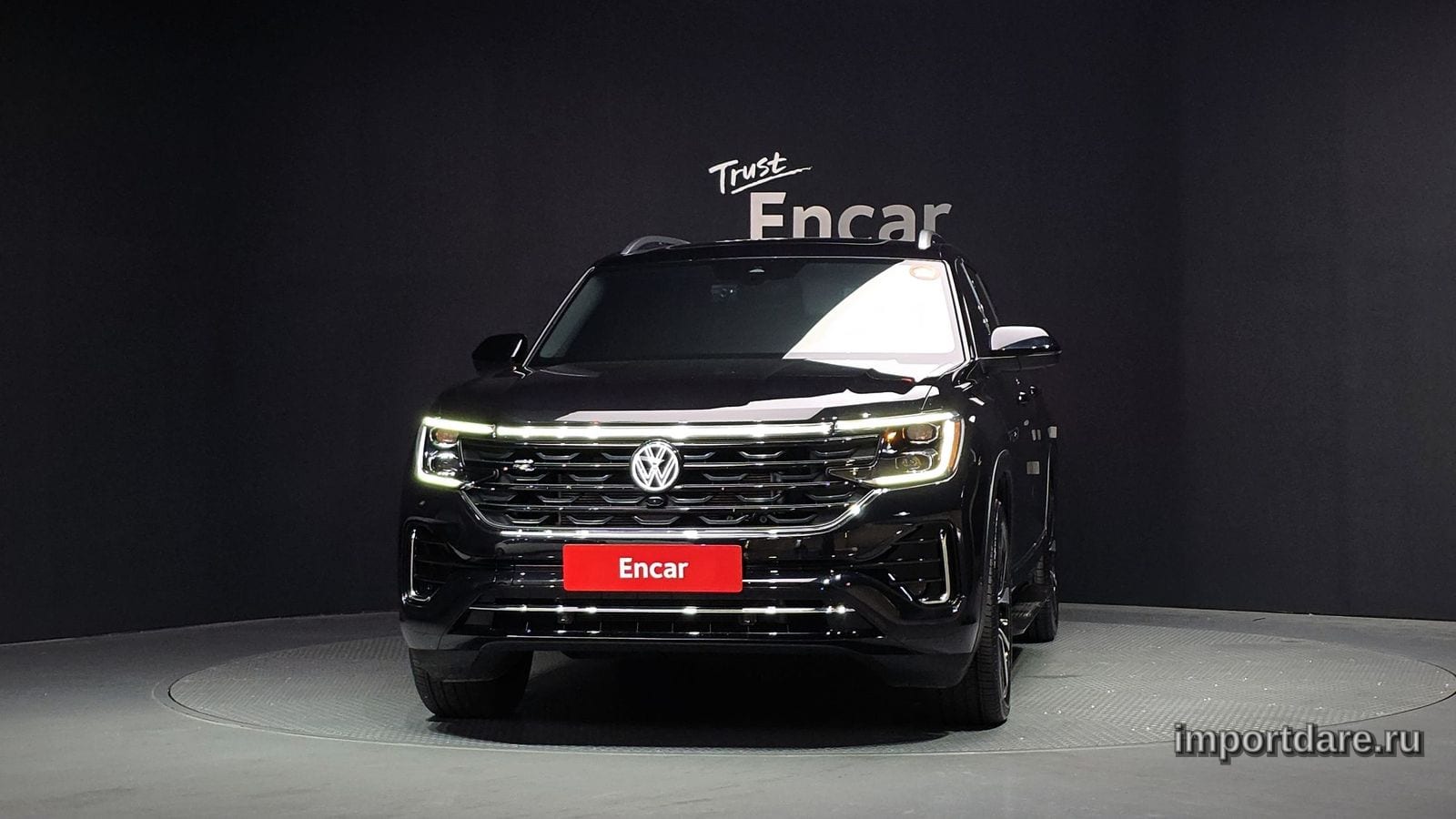 Volkswagen Atlas сбоку
