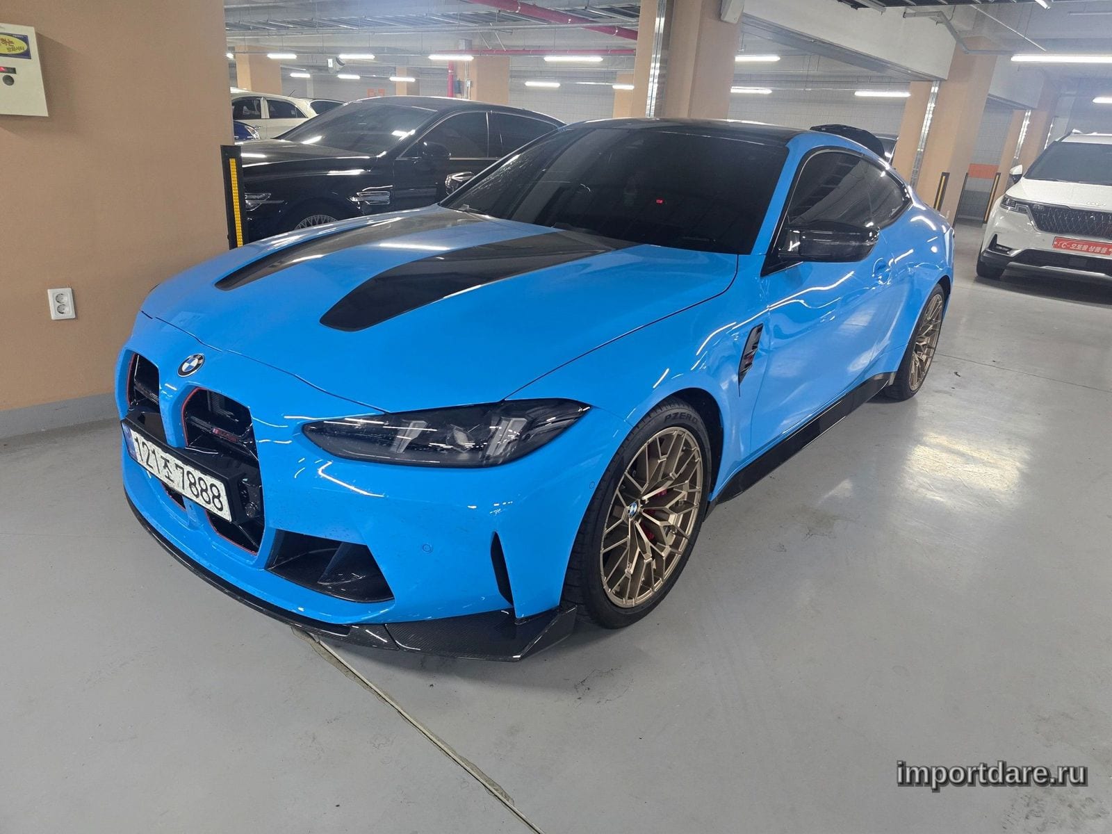 BMW M4 2025