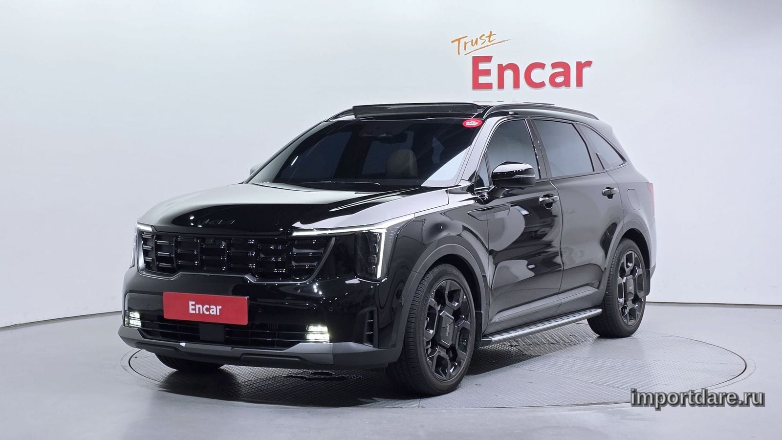 Kia Sorento спереди
