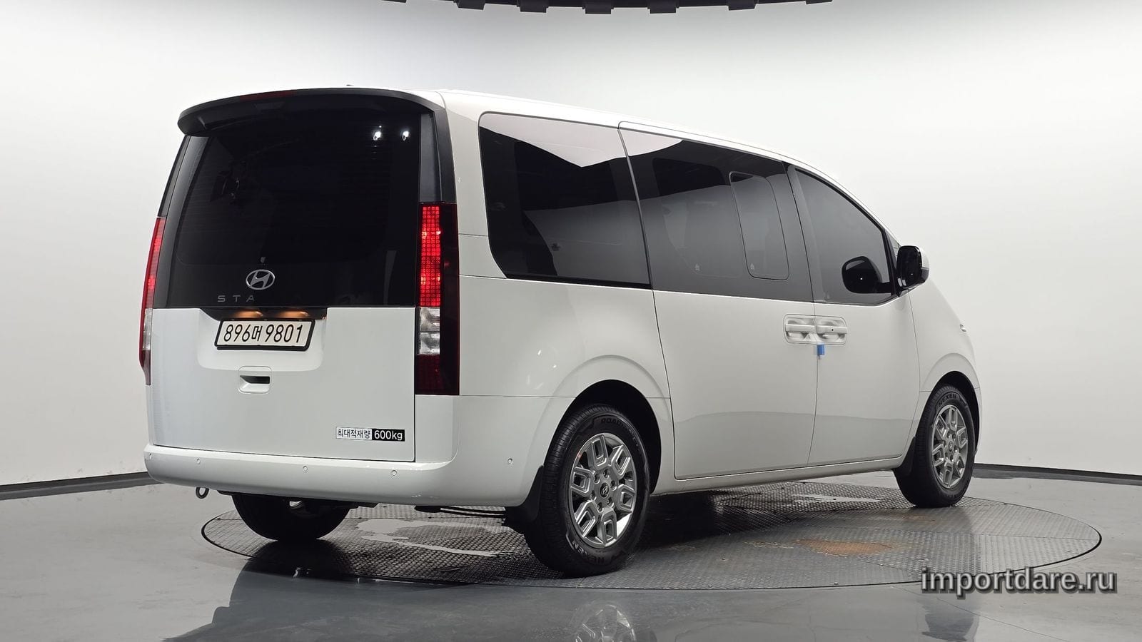 Hyundai Staria 2026