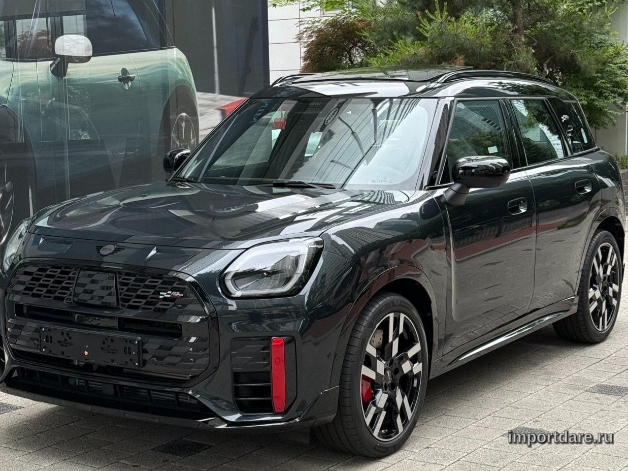 Mini Cooper S спереди