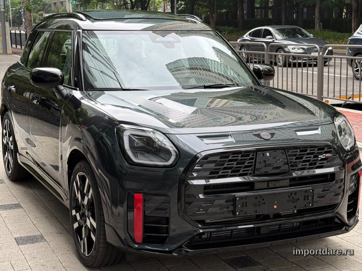 Mini Cooper S сбоку