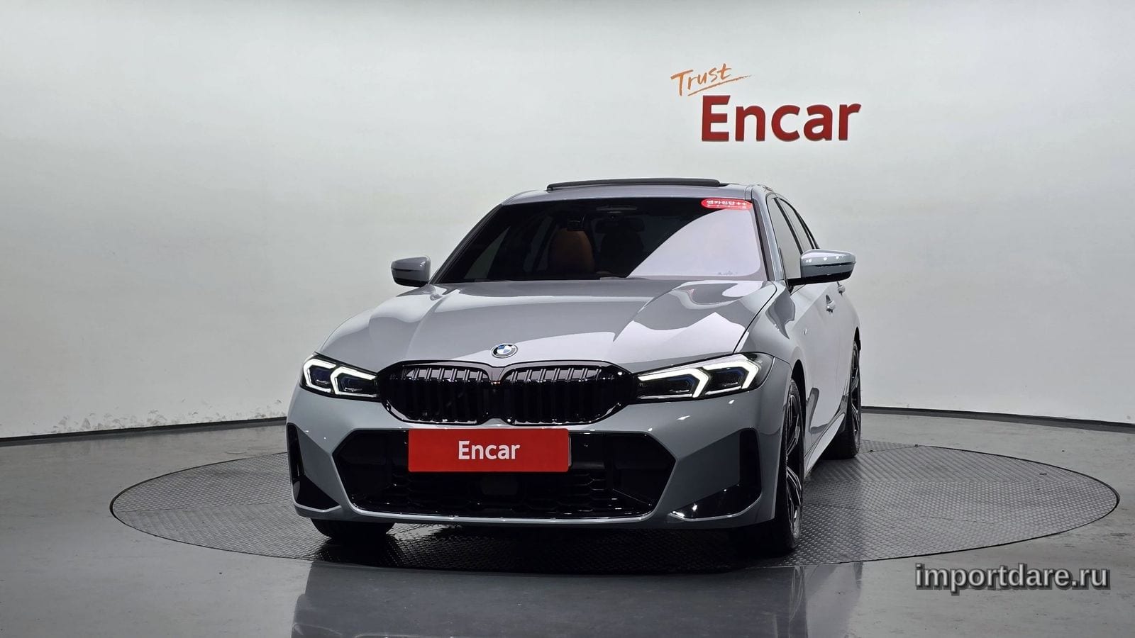 BMW 3-Series сбоку