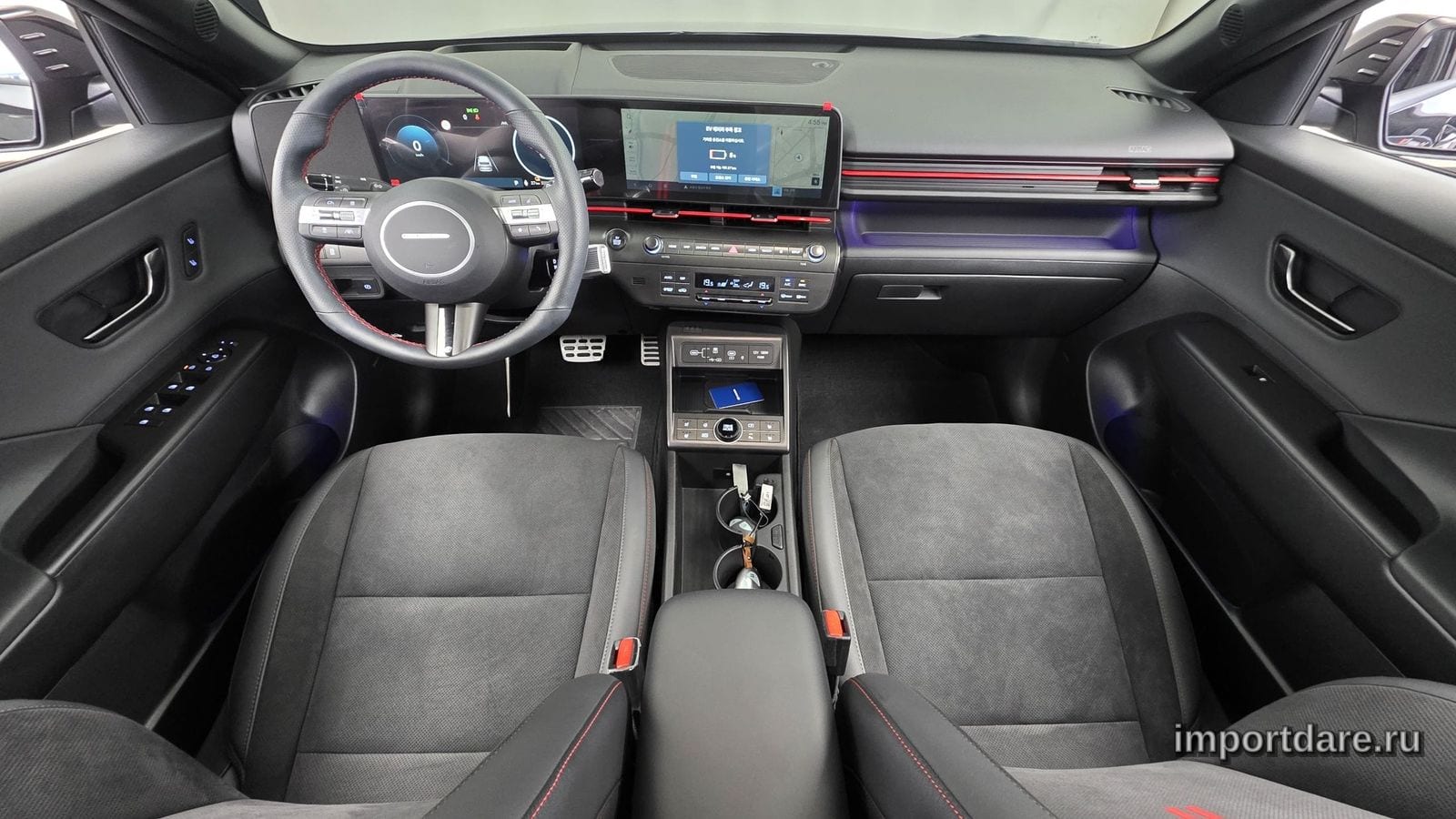 Hyundai Kona сзади
