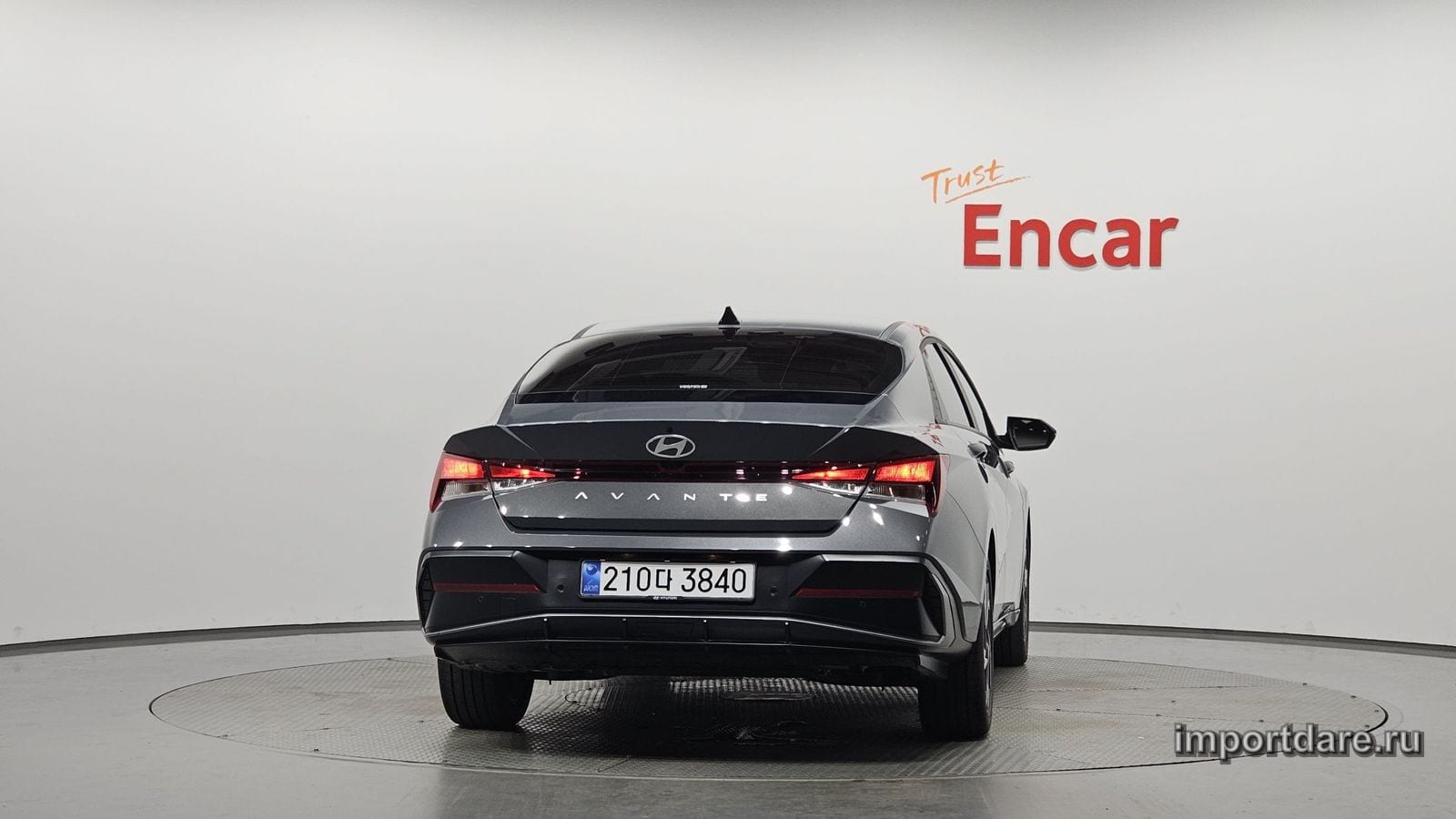 Hyundai Avante Hybrid интерьер