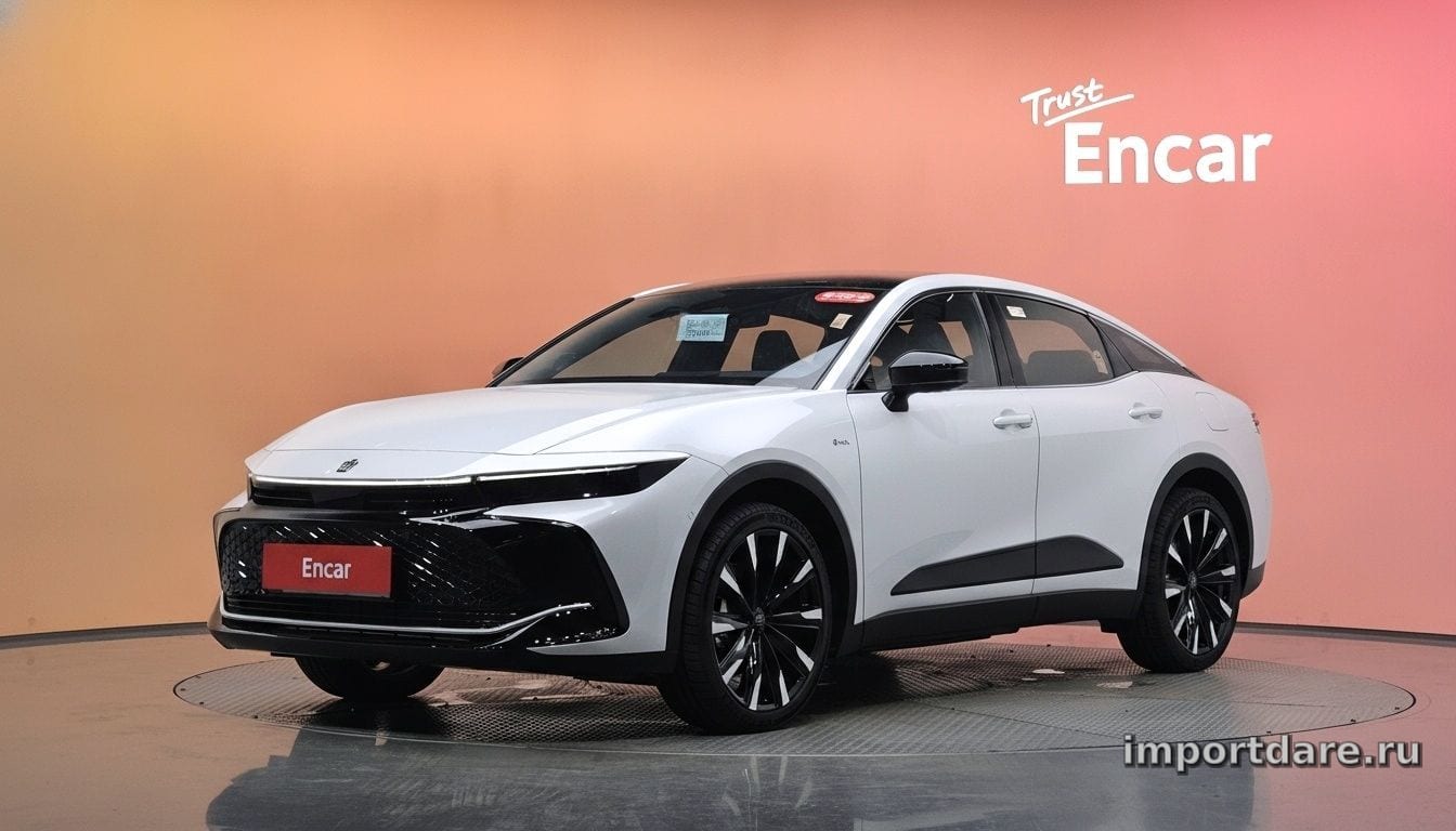 Toyota Crown спереди