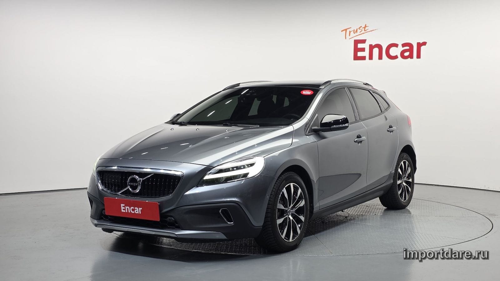 VOLVO V40 CROSS COUNTRY 2019 — 85 307 км, Корея — под ключ — фото 1