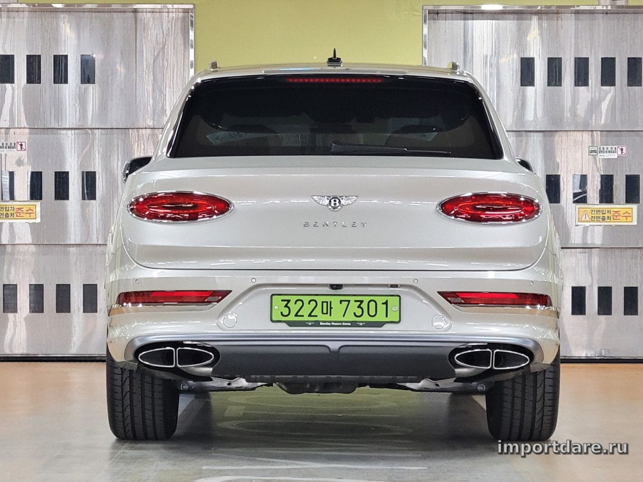Bentley Bentayga интерьер