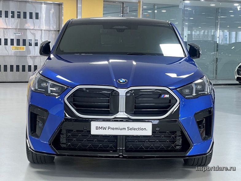 BMW X2 сбоку