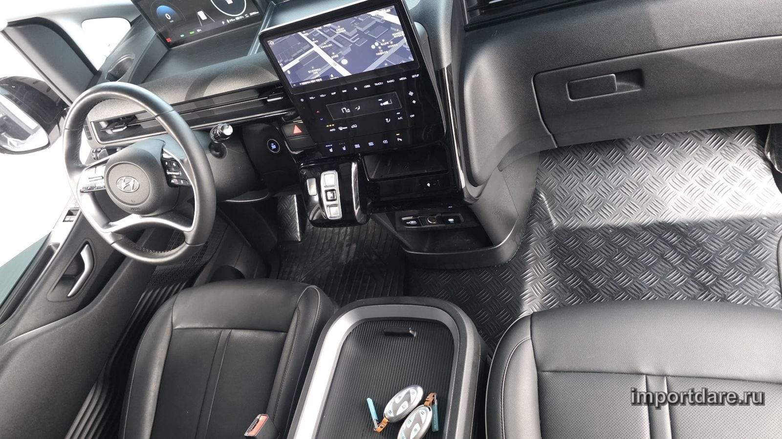 Hyundai St1 сзади