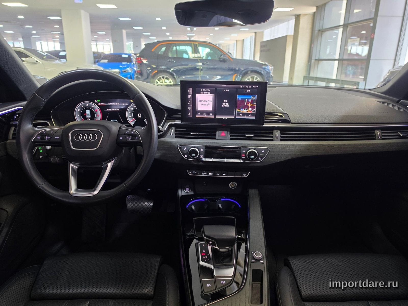 Audi A4 сзади