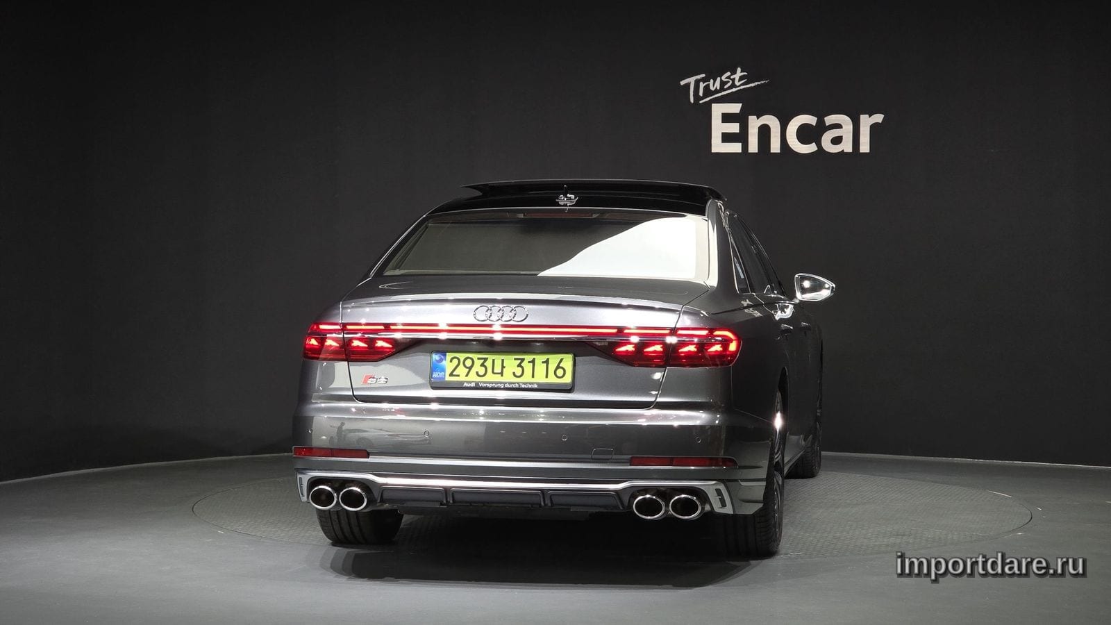 Audi S8 интерьер