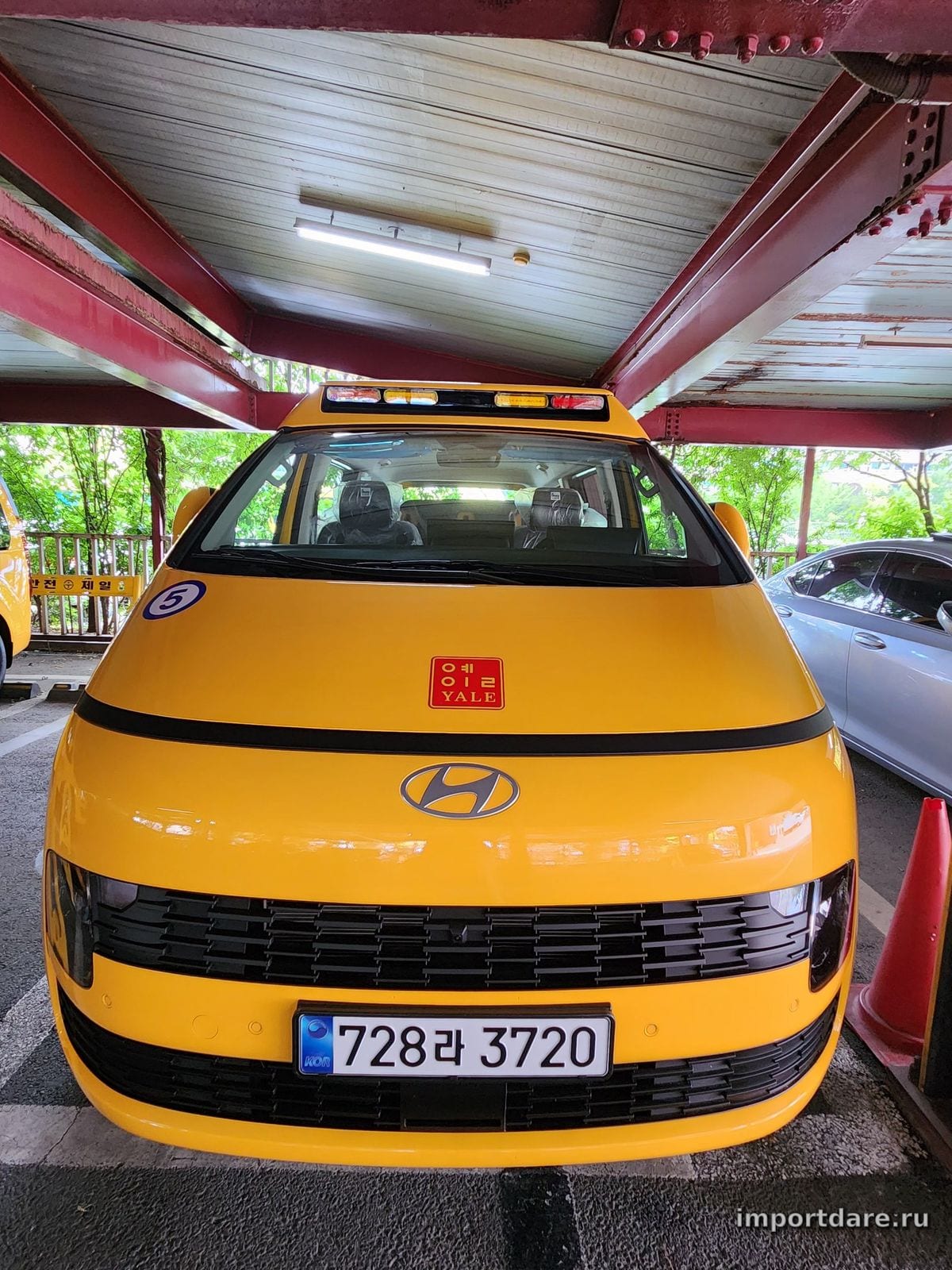 Hyundai Staria 2026