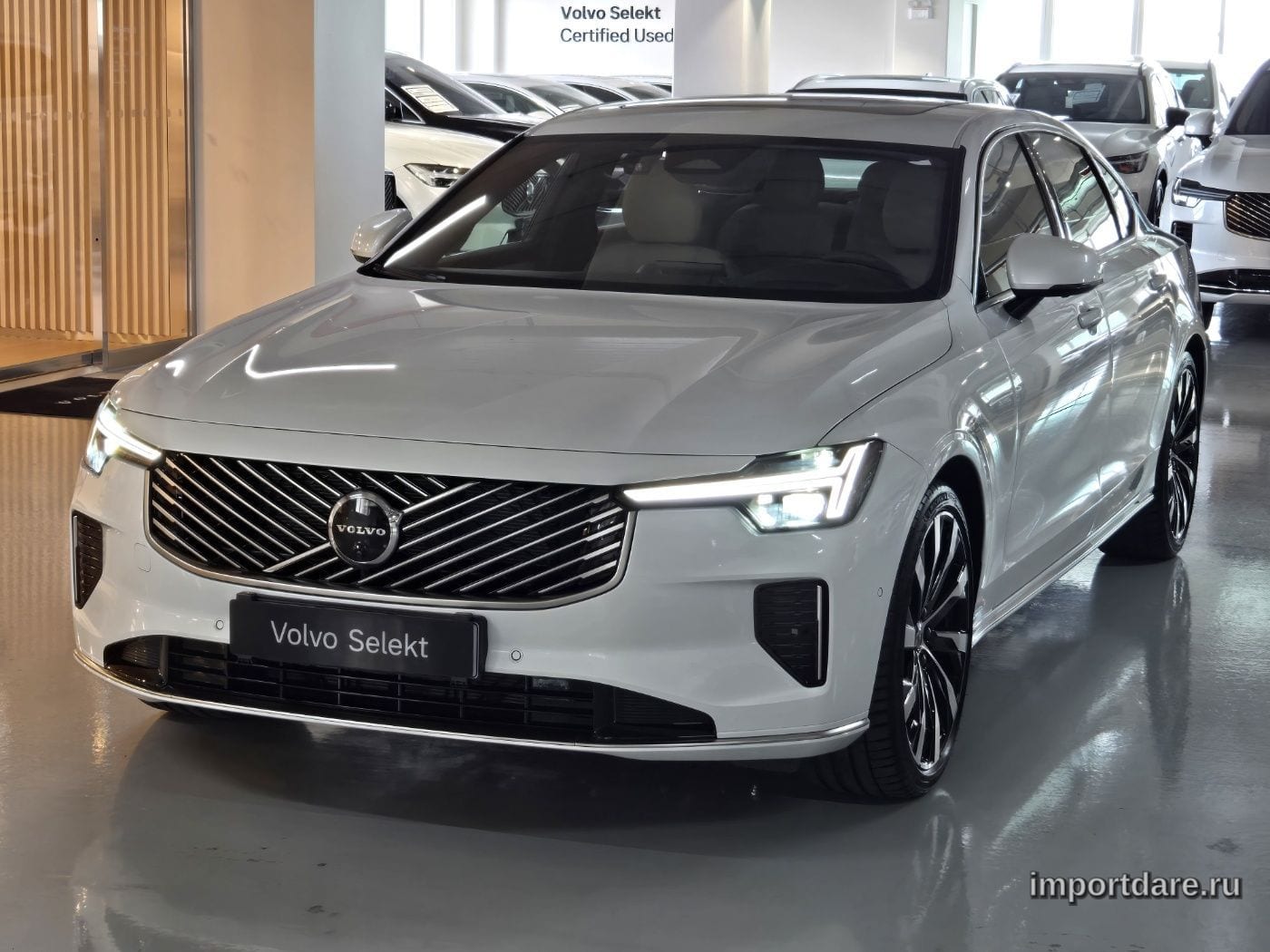 Volvo S90 2026