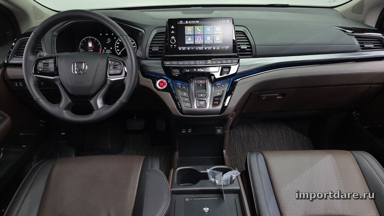 Honda Odyssey сзади