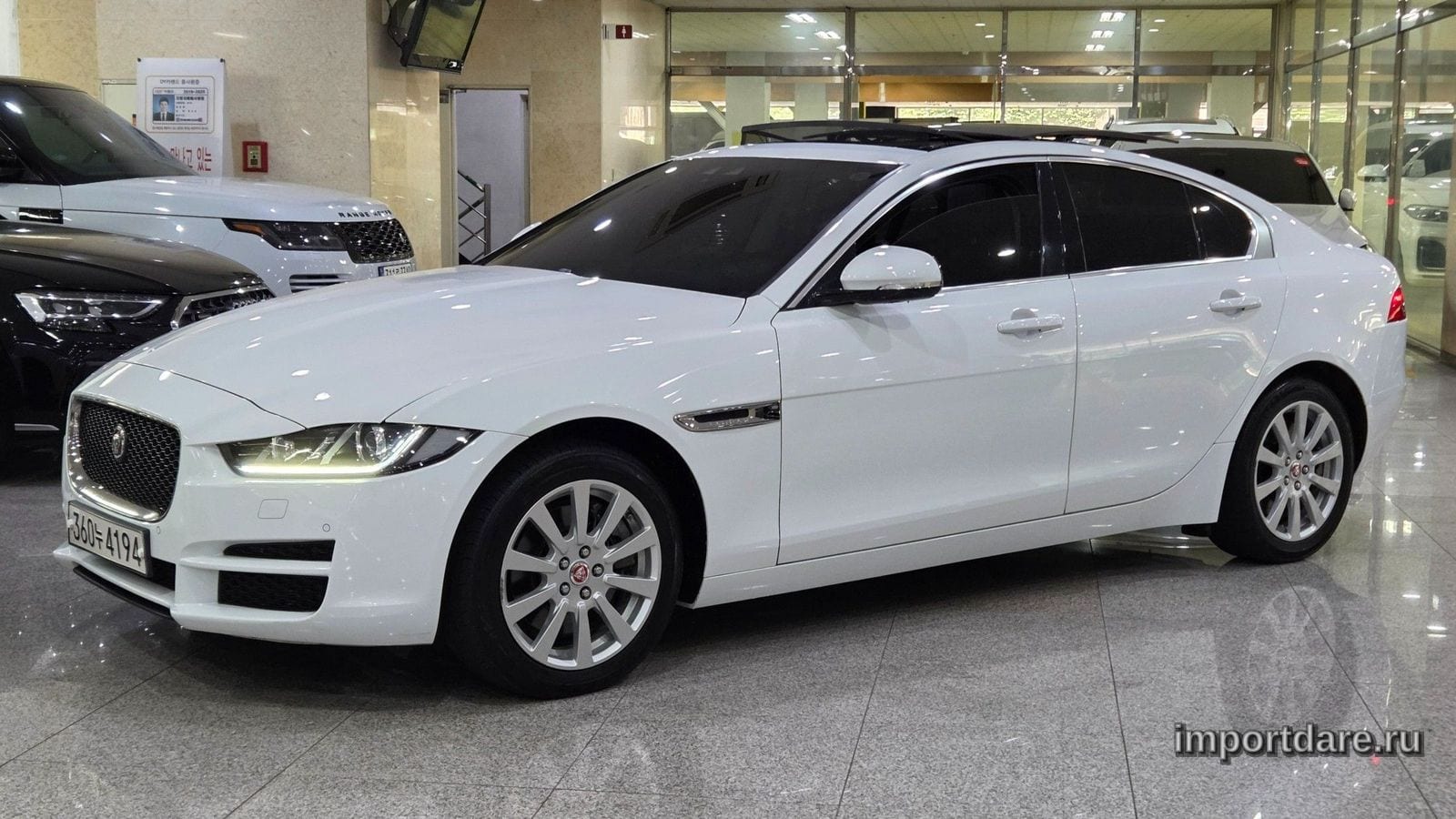 Jaguar Xe 2019