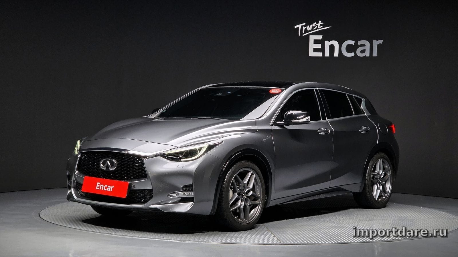 Infiniti Q30 2019
