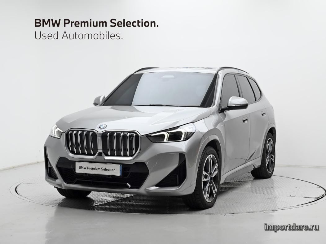 BMW Ix1 2023
