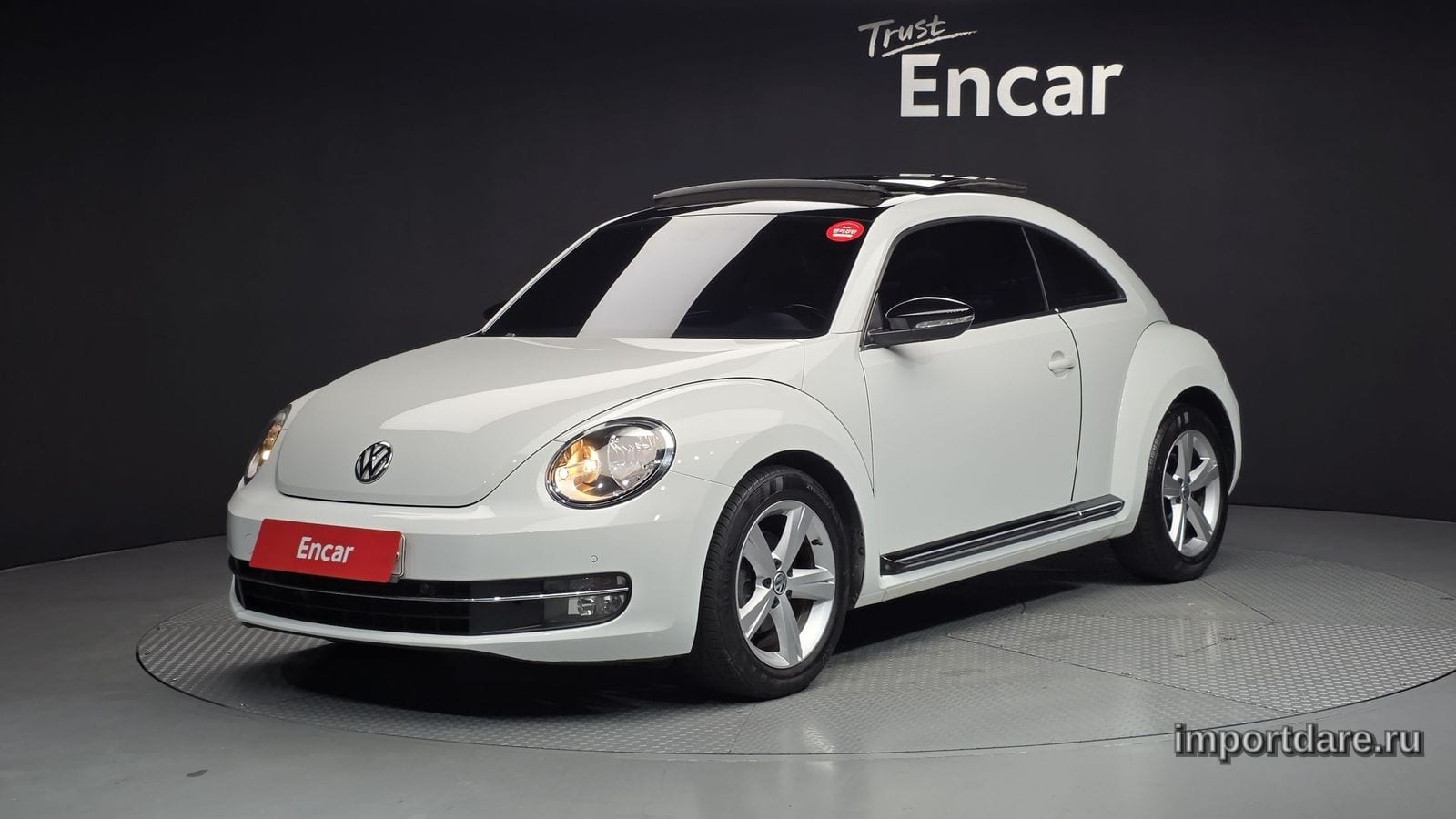 Volkswagen Beatle спереди