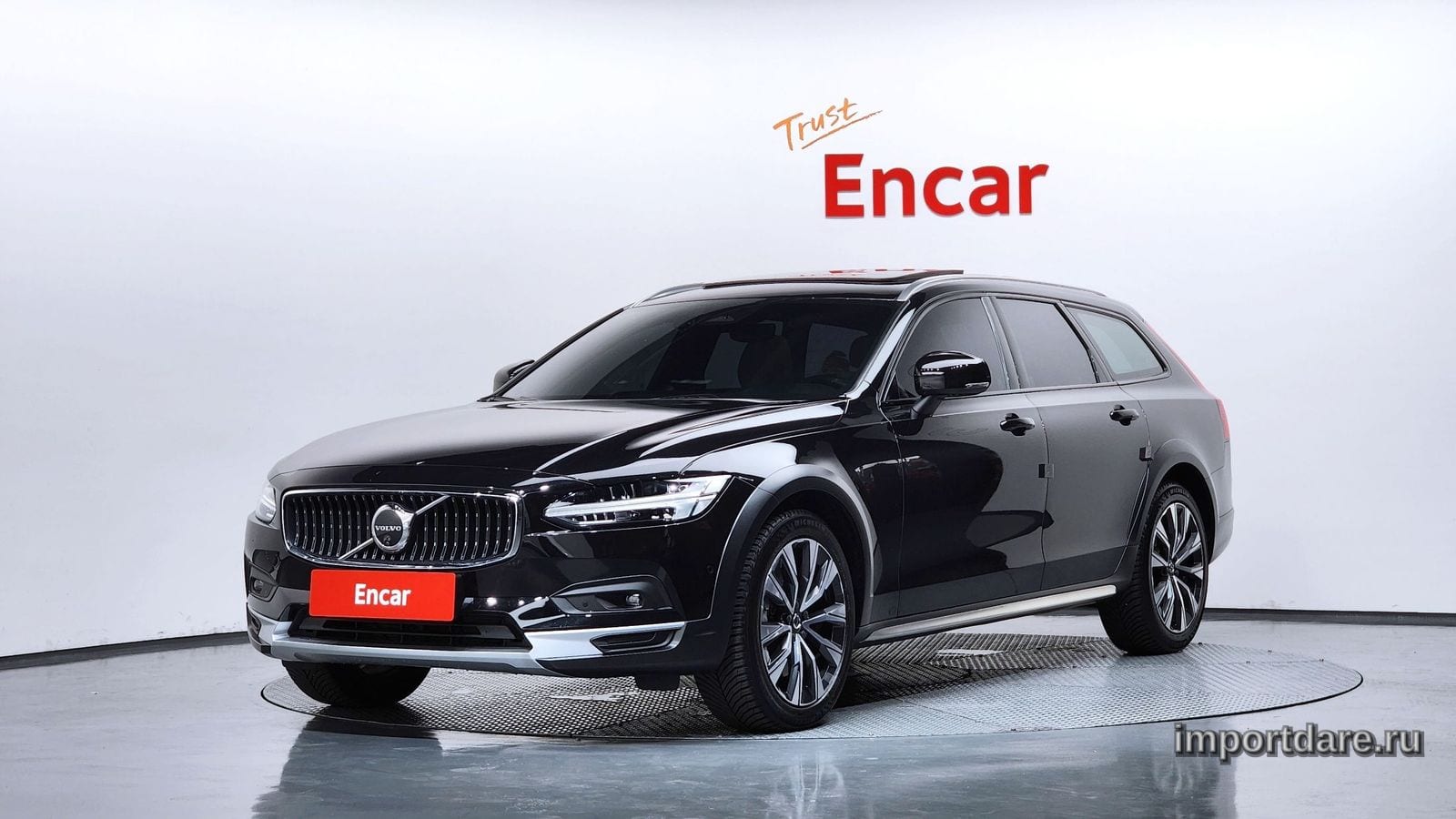 Volvo V90 2024