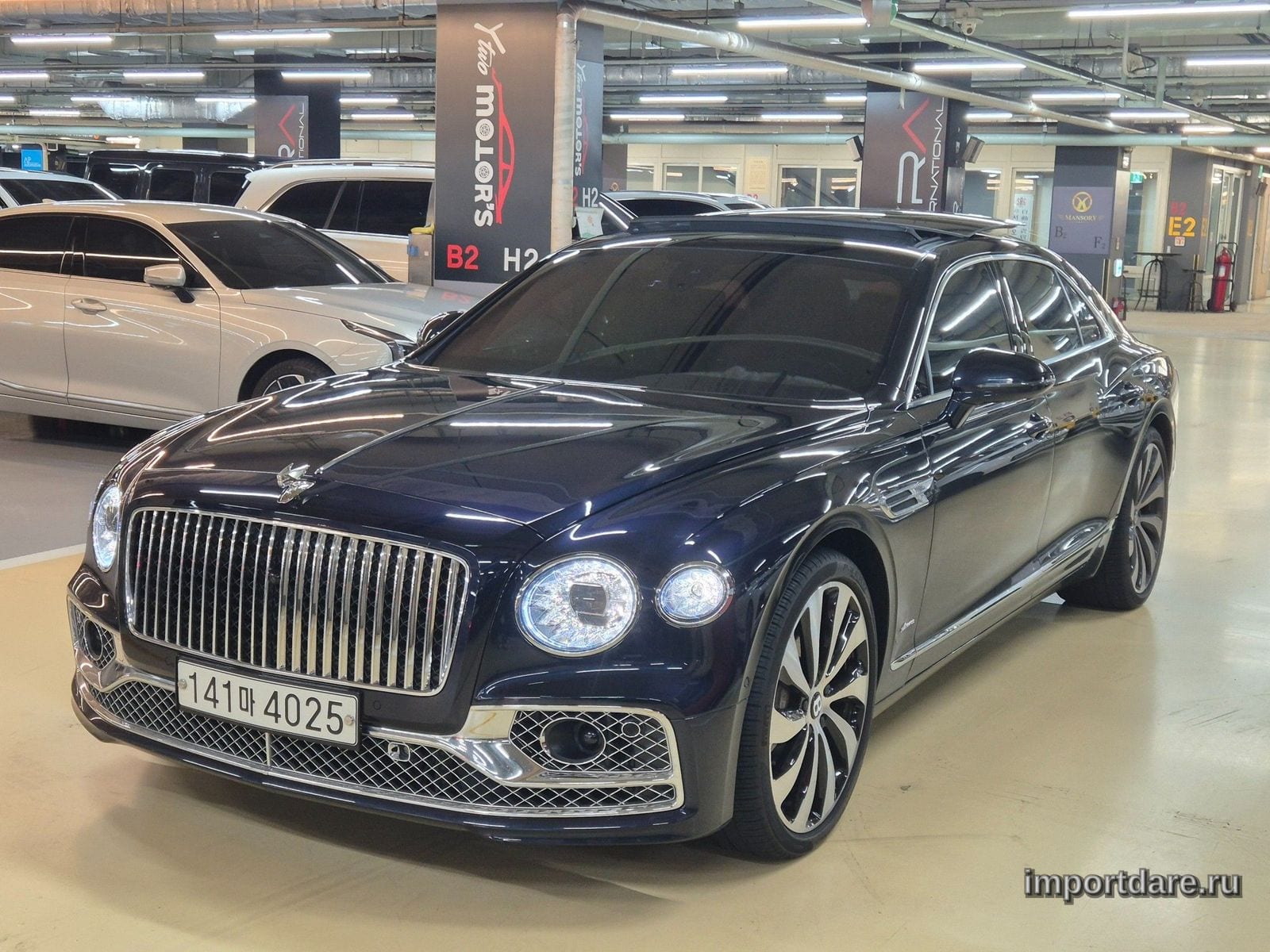Bentley Flying Spur 2023