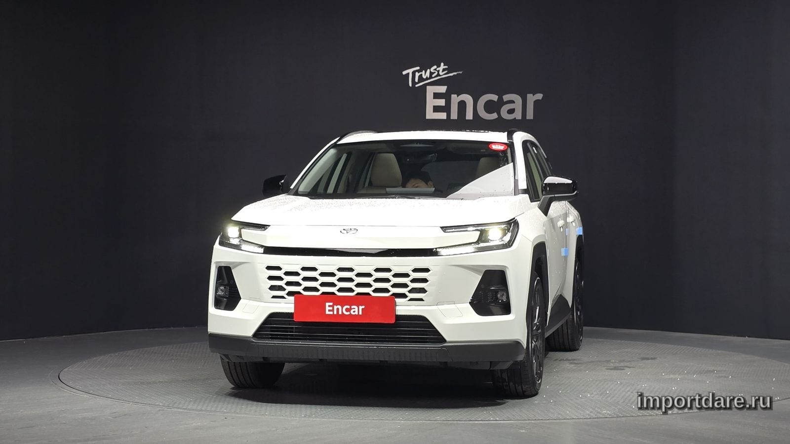 Toyota RAV4 интерьер