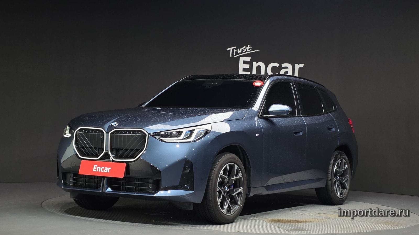 BMW X3 спереди