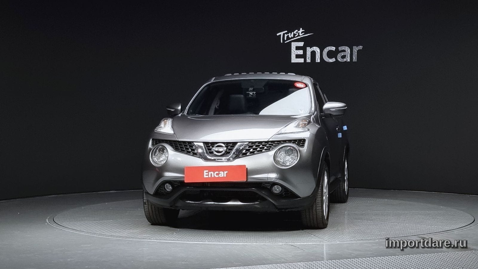 Nissan Juke сбоку