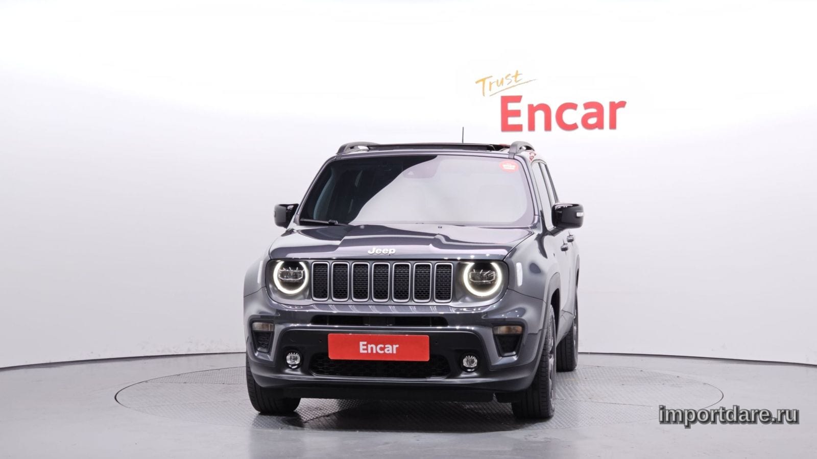 Jeep Renegade сбоку