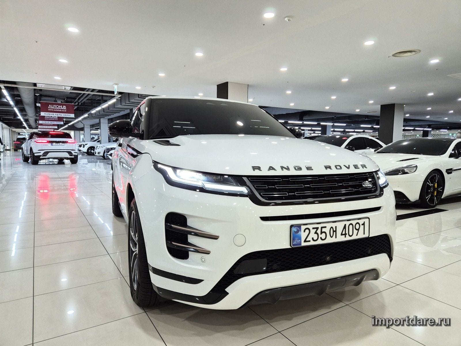 LAND ROVER RANGE ROVER EVOQUE 2025 — 23 940 км, Корея — под ключ — фото 1