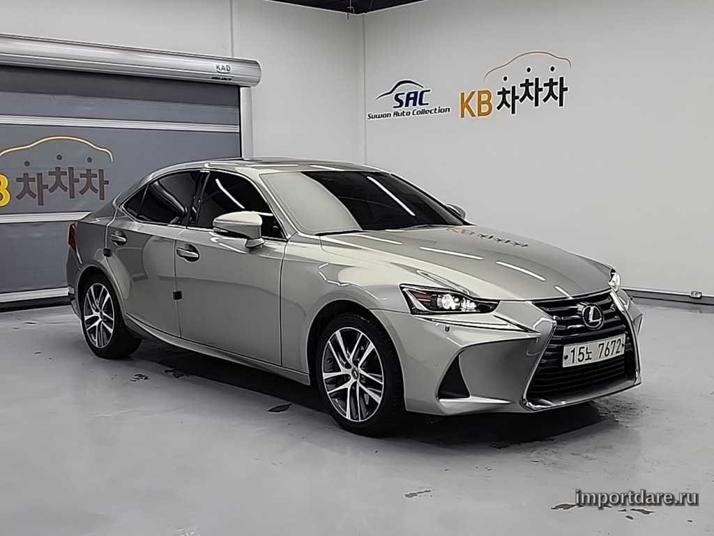 LEXUS IS300 2018 — 92 396 км, Корея — под ключ — фото 3
