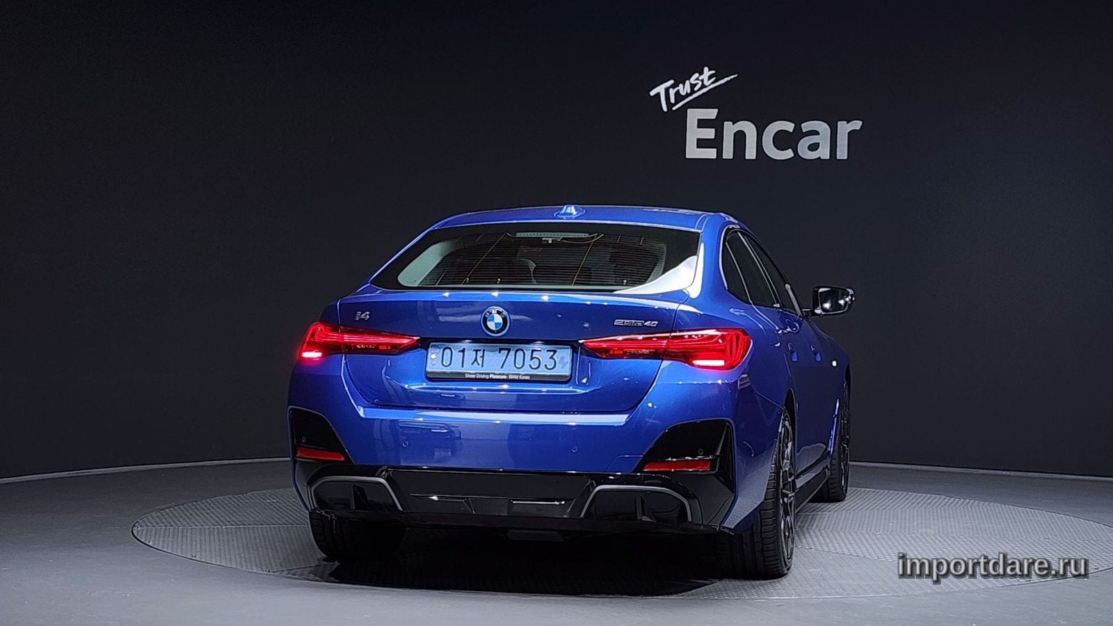 BMW I4 интерьер
