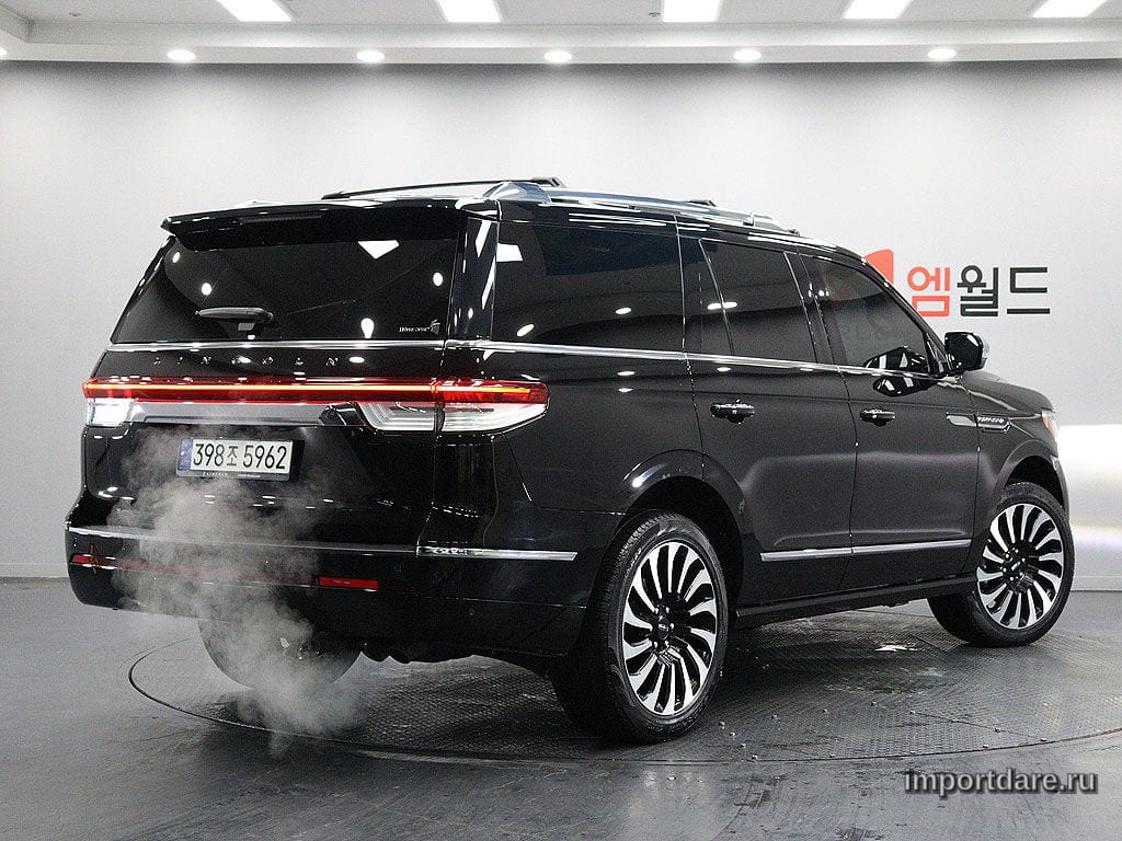LINCOLN NAVIGATOR 2023 — 25 419 км, Корея — под ключ — фото 3