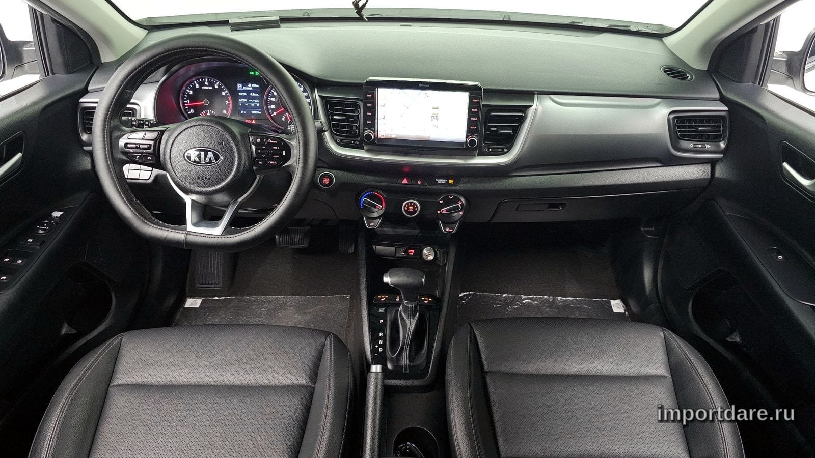 Kia Stonic сзади