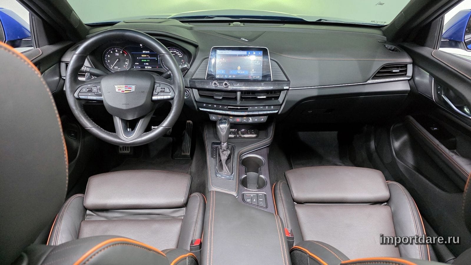 Cadillac Ct4 сзади