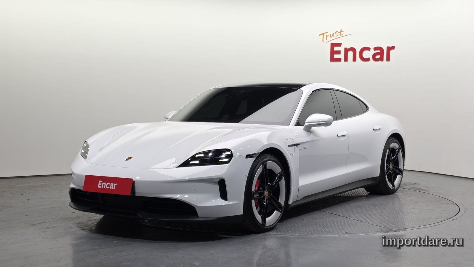 Porsche Taycan 2025