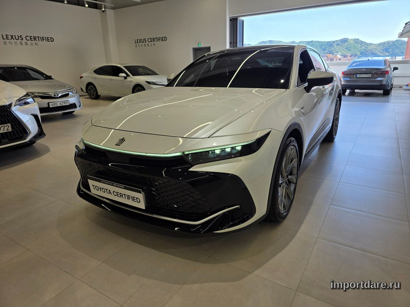 Toyota Crown 2025