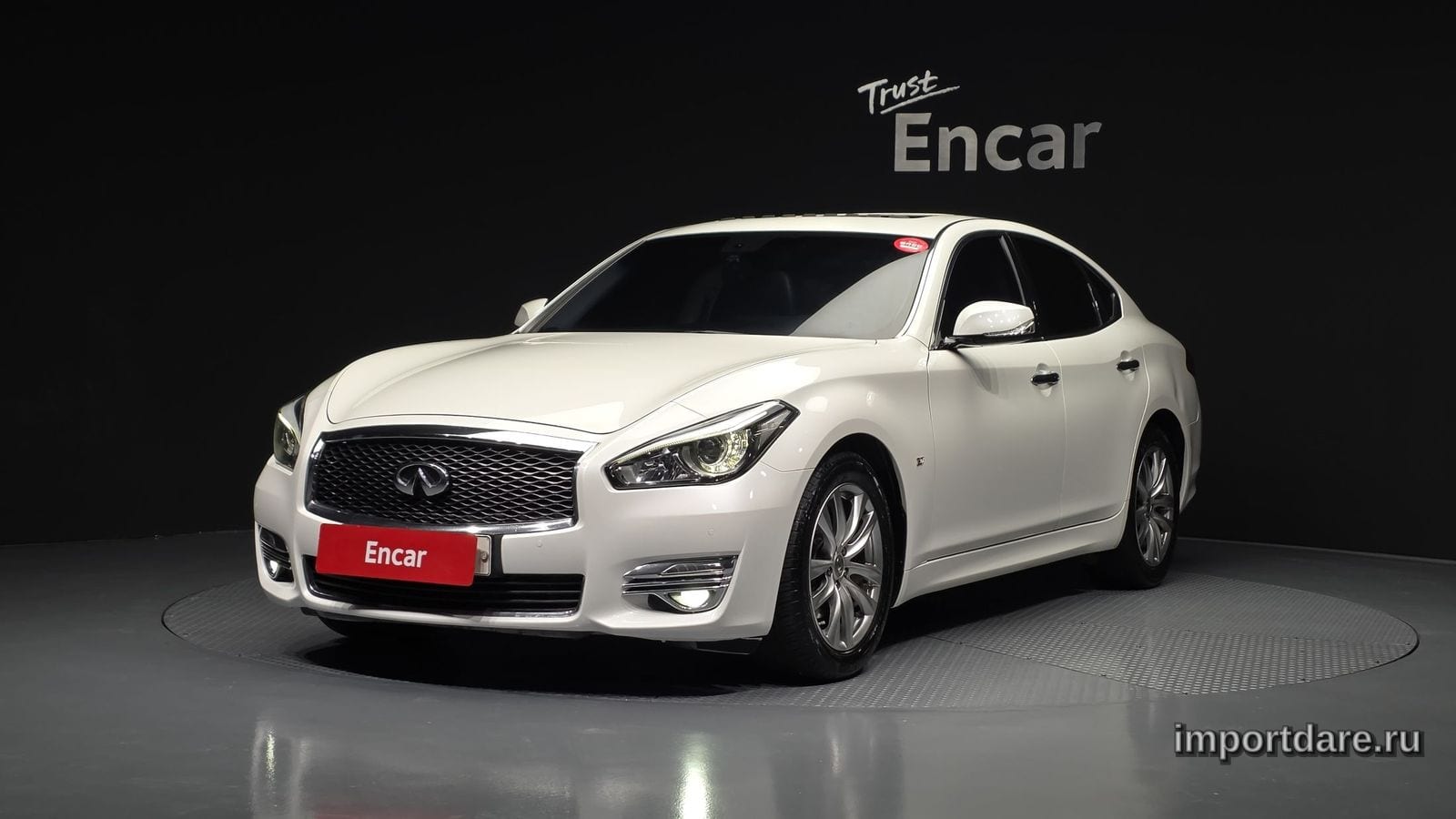 Infiniti Q70 2018