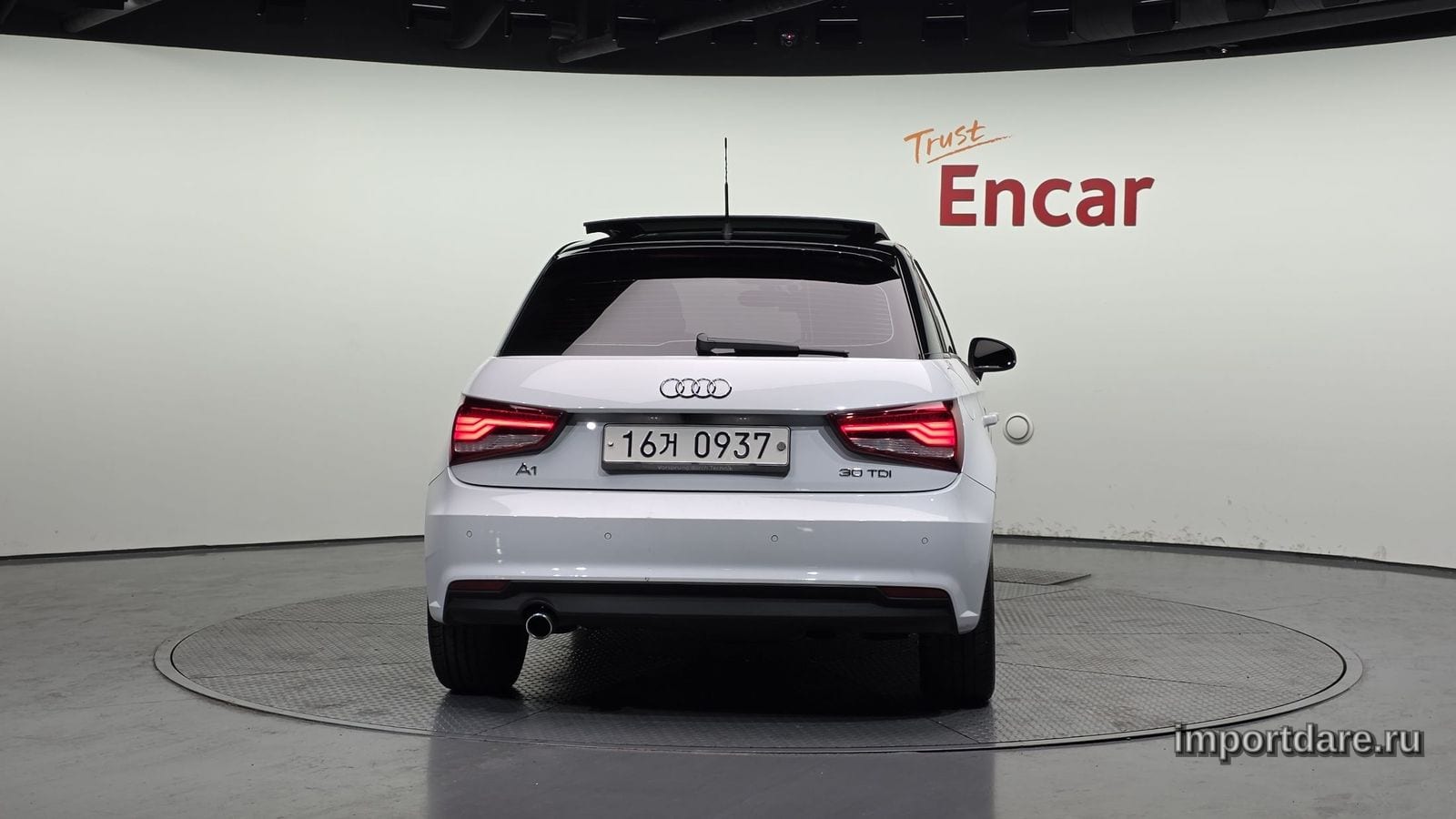 Audi A1 интерьер