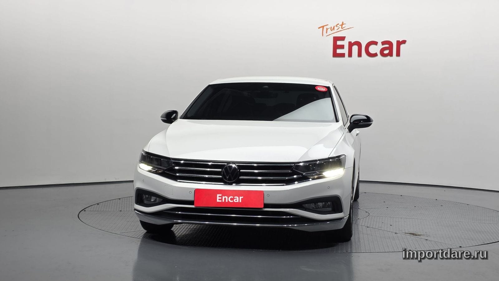 Volkswagen Passat сбоку