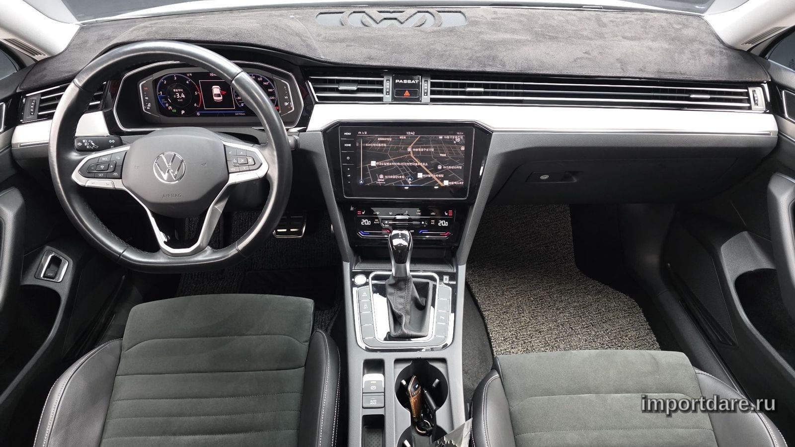 Volkswagen Passat сзади