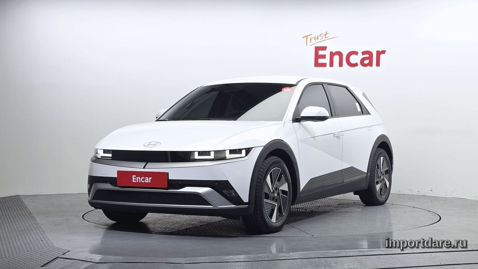 Hyundai Ioniq5 спереди