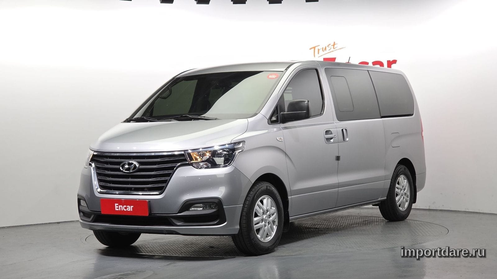 Hyundai Starex 2021