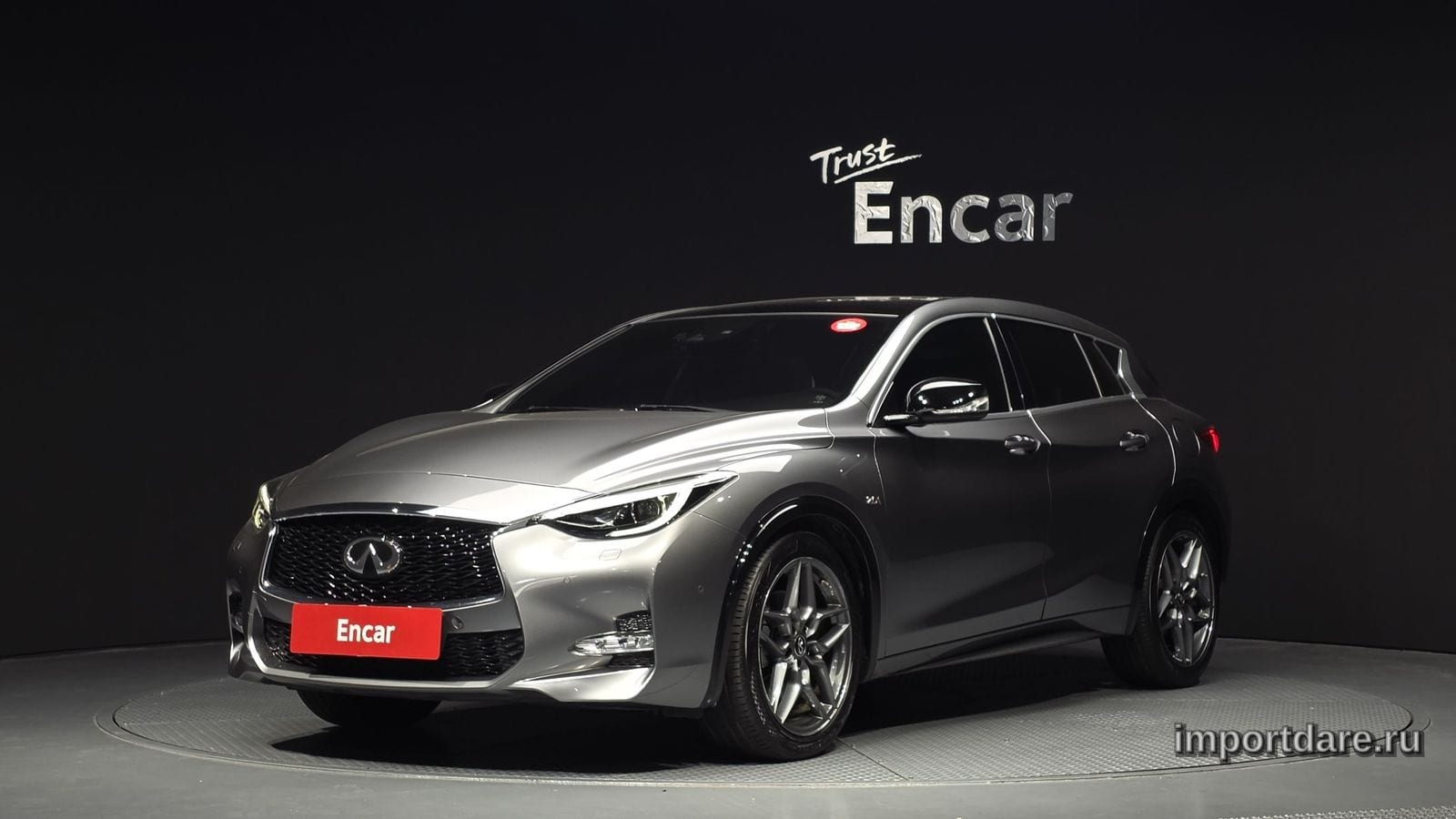 Infiniti Q30 2019