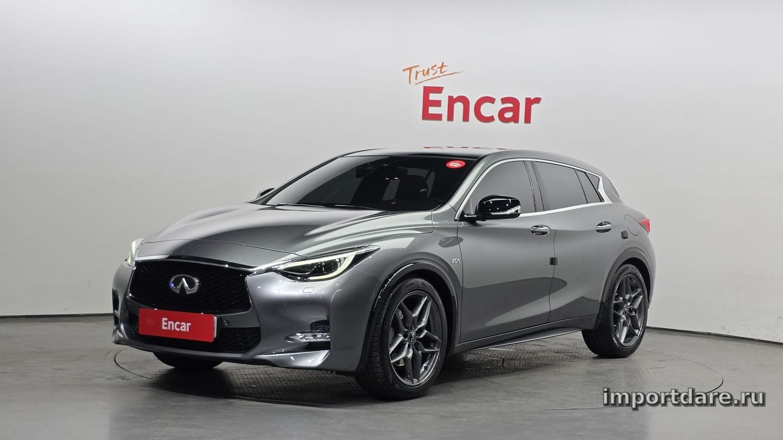 Infiniti Q30 2019