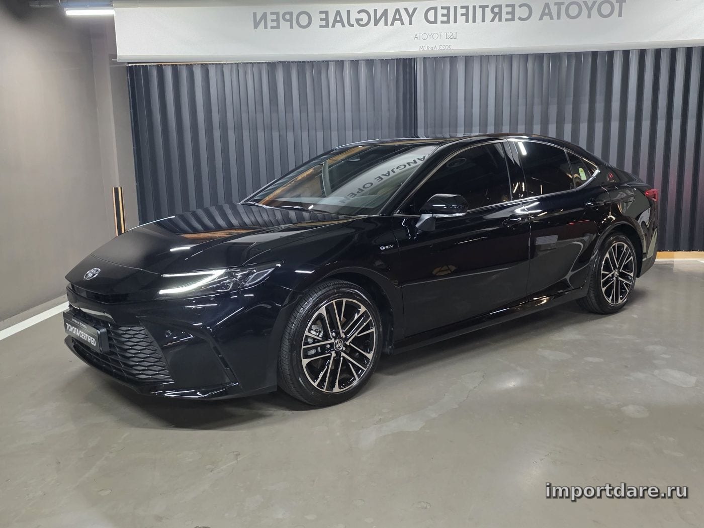 Toyota Camry 2025