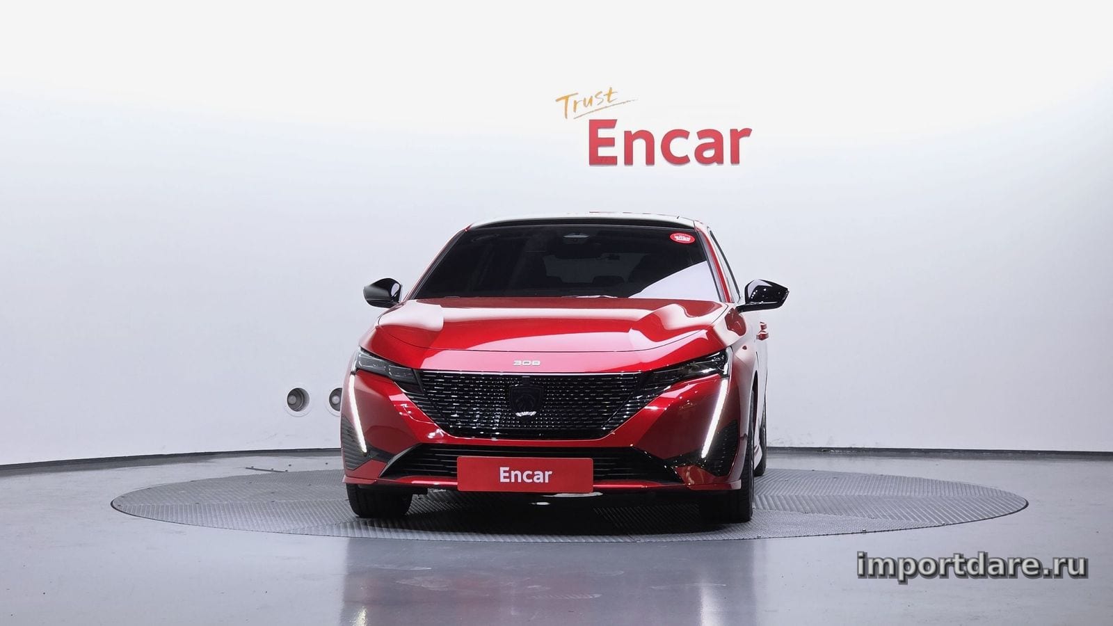 Peugeot 308 сбоку